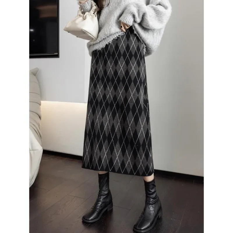 

Autumn and Winter Women's High Waist Elastic Patchwork Printing Geometric Knitted Slim Fashion Casual Elegant Commuting Skirts