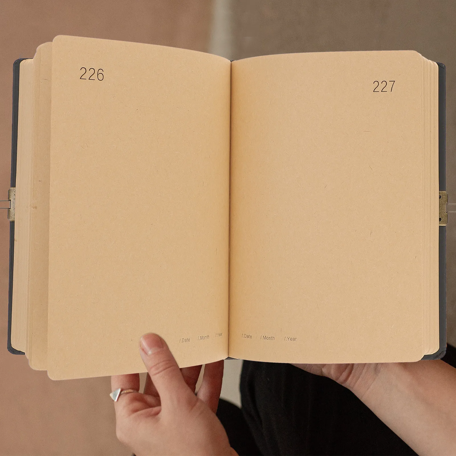 diario-personal-con-candado-para-365-dias-para-escribir-un-diario-escribir-poemas-notas-de-viaje-dibujar-ideas-privacidad