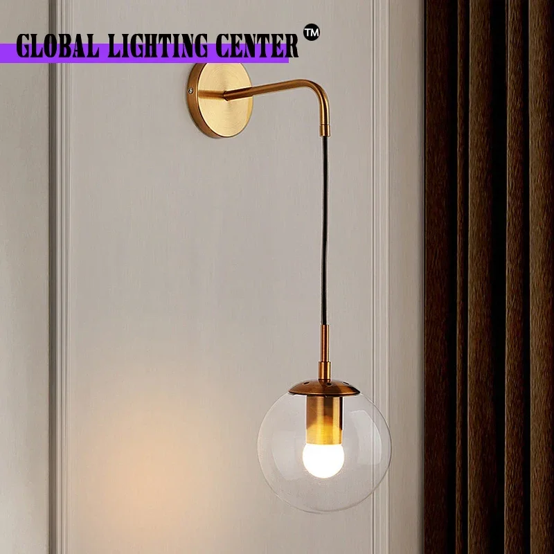 Nordic หรูหรา LED Glass Ball โคมไฟติดผนังห้องนั่งเล่น Modern Wall Sconce ห้องนอนข้างเตียง Corridor โคมไฟในร่ม