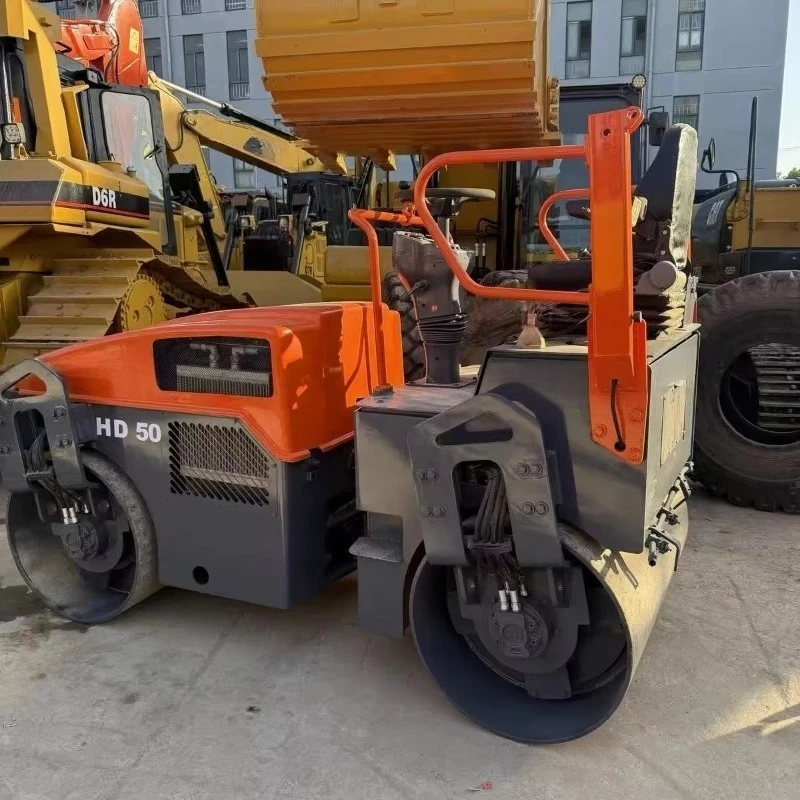 รถบดถนนมือสองคุณภาพสูง รุ่น HD50 แท้ ขายดี รถบดถนนขนาดเล็ก 5 ตัน ยี่ห้อ Hamm แบบลูกกลิ้งคู่