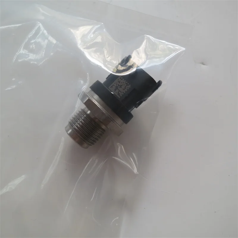Hot Selling Factory Wholesale Common Rail Pressure Sensor 281002930 Rail Pressure Sensor Mechanical Engine Components