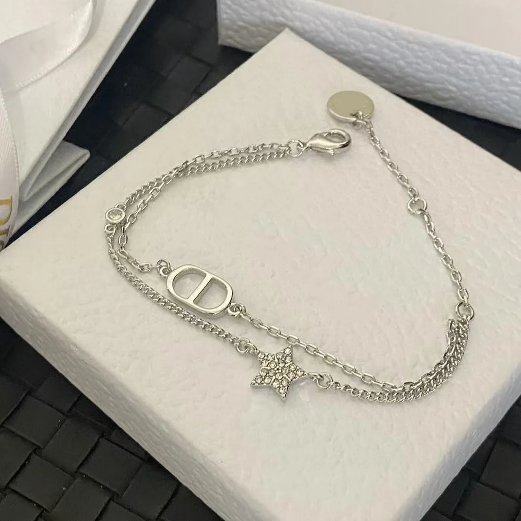 

New 2026 Light Luxury Diamond Full Diamond Enamel Letter Bracelet High Version Star D Home Wholesale