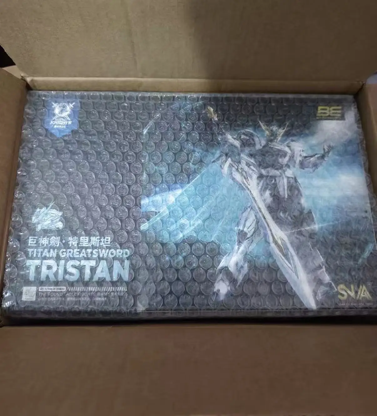 NEW Original SNAA HG 1/144 SC-002  TITAN GREATSWORD TRISTAN Model The Round Table Knights Figurine Model Pvc .Statue Toys Gifts