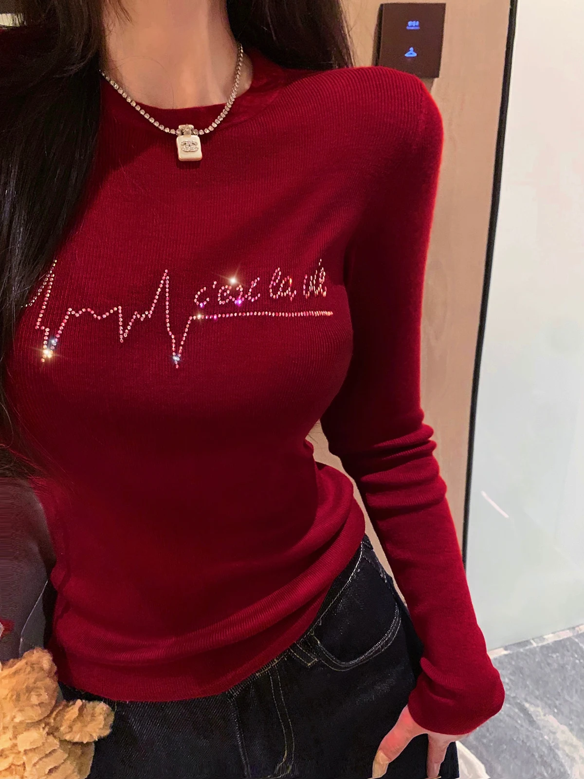 

Женская модная зимняя вязаная кофта Zhuangda Mud Heareat с длинным рукавом, красная, с бриллиантовым декором, стандартной длины