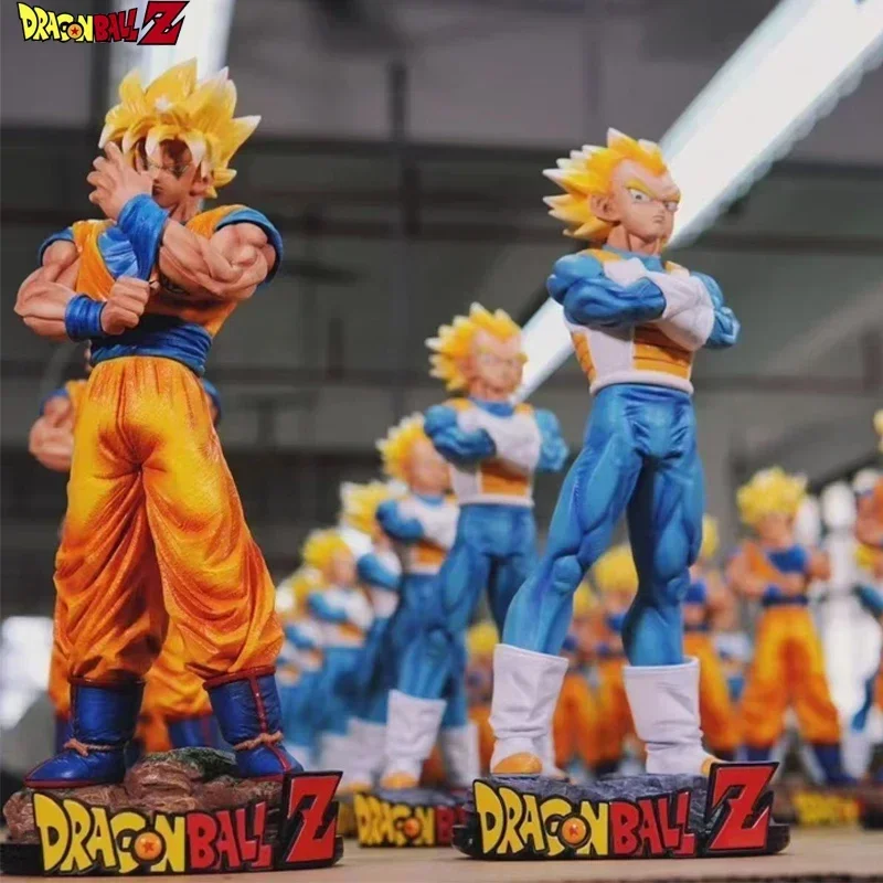 

Dragon Ball Warrior Standing Posture Aftershock Goku and Vegeta 32cm Resonance Set Super Saiyan Handheld Model Ornament