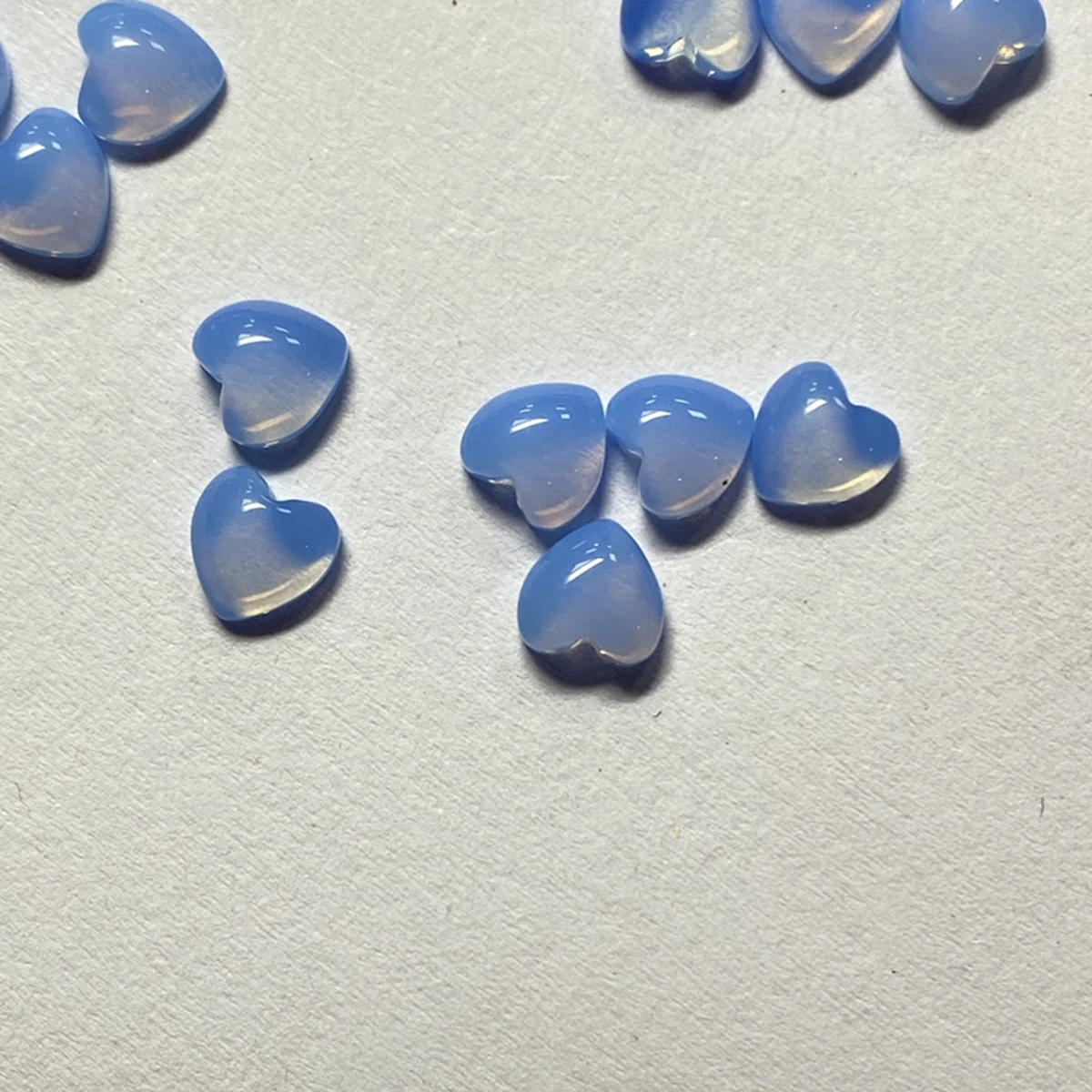 

Оптовая продажа, 500 шт., 4x4 мм, 6x6 мм, сердце, кабошон, стеклянный хрустальный камень для дизайна ногтей