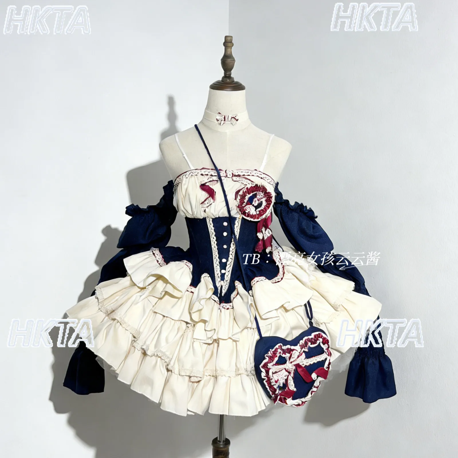 

Новое летнее платье 2026 года в стиле Sweet Lolita: модное и нежное пышное платье-торт с открытыми плечами и приталенной талией для женщин и девушек