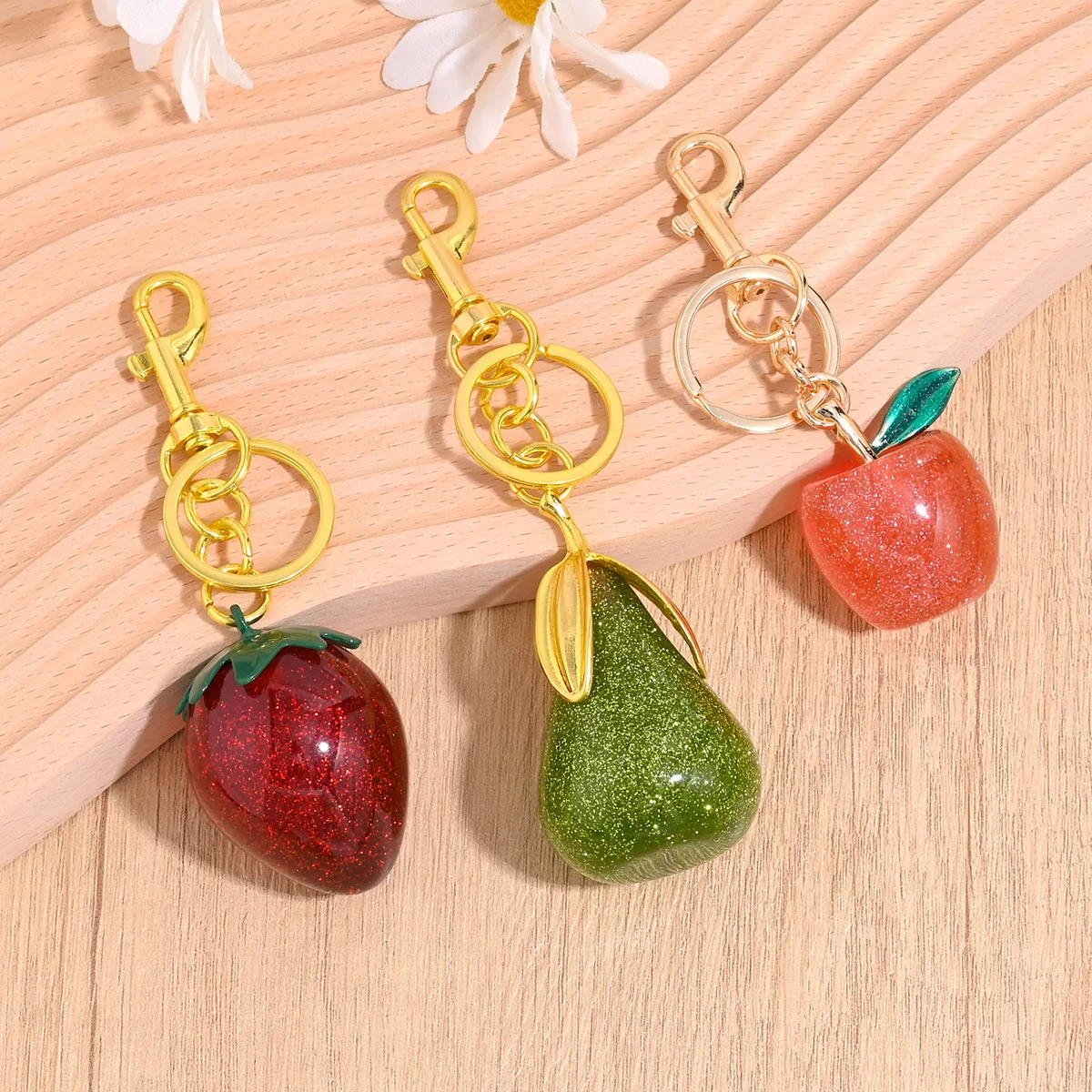 Exquisite pear shaped, strawberry, persimmon charm keychain pendant, new keychain women's bag cute decoration