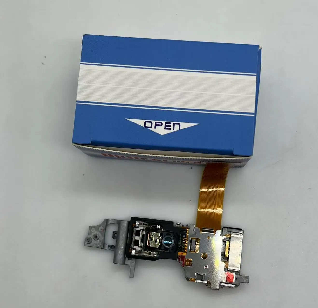 

Replacement for YAMAHA MDX-595 MDX595 MDX 595 Radio MD Player Laser Head Lens Optical Pick-ups Bloc Optique Repair Parts