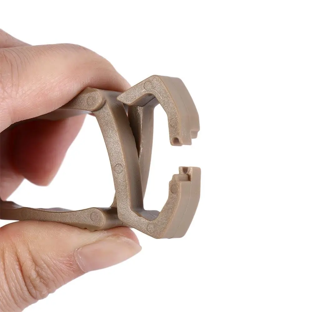 

Outdoor Tools Glove Clip Holder Hanger Multi-purpose Anti-drop Hook Multifunctional Glove Clip Plastic Safety