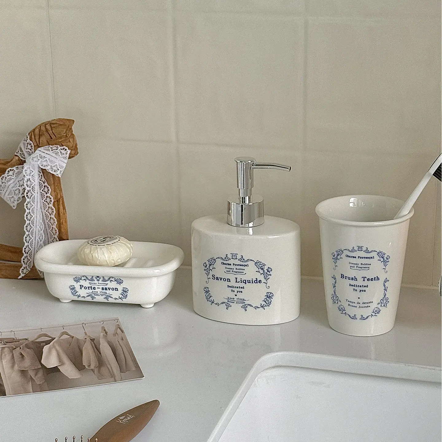 Vintage French Bathroom Lotion Pump, Refillable Soap & Lotion Dispenser for Home Ceramic Soap Box for Bathroom,Kitchen