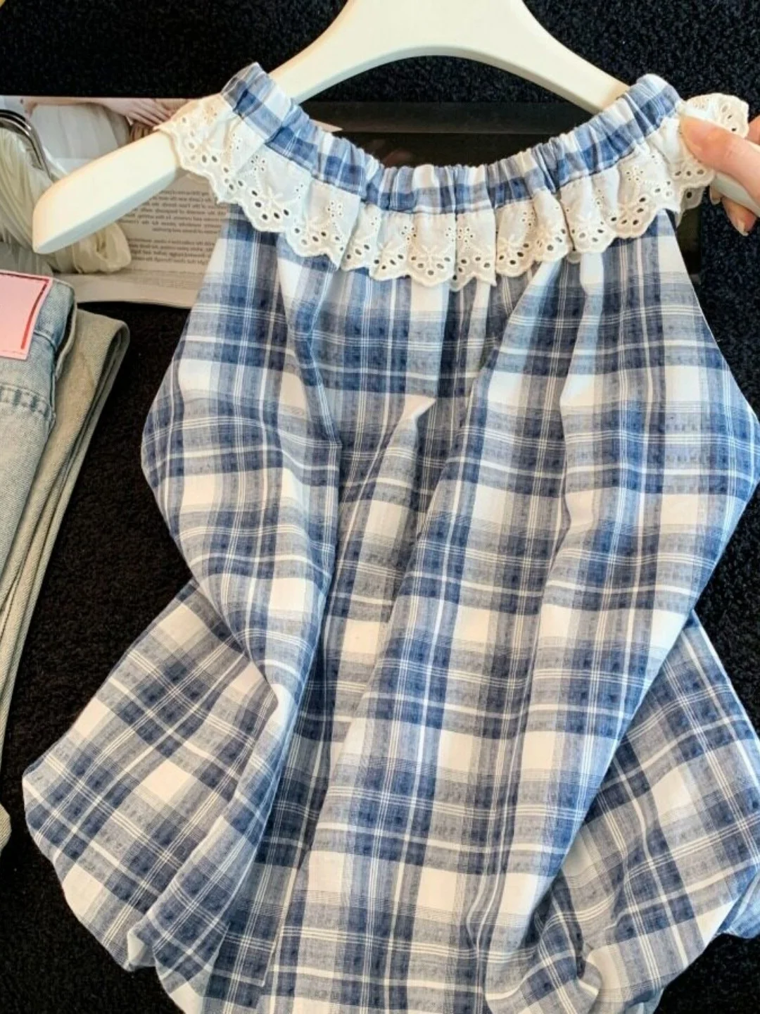 

Elite Lace Trim Neck Hanging Vest Women's Summer Plaid Sleeveless Flower Bud Shirt Sweet Style Guangzhou Thirteenth Factory
