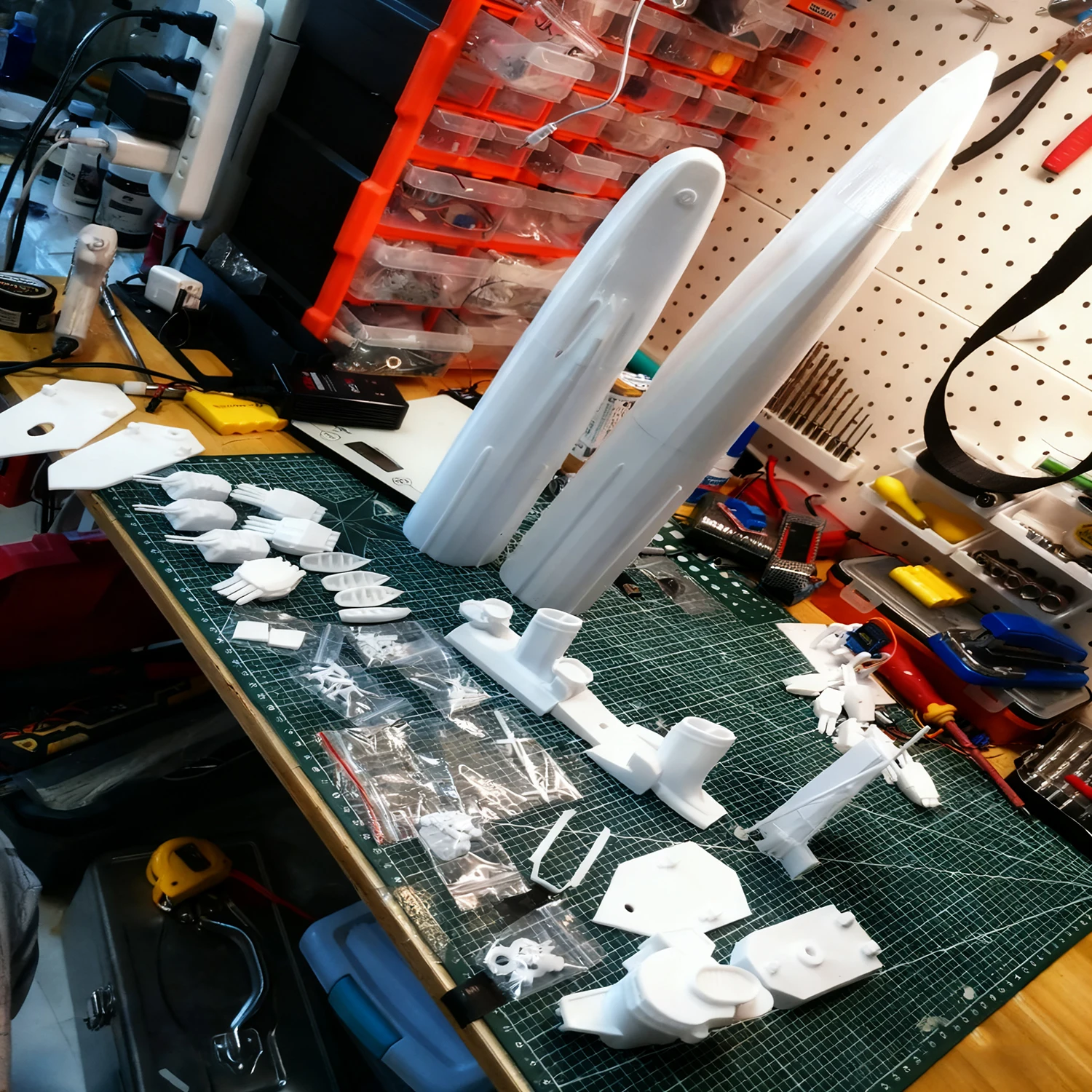 1/144 RC Statki 82cm Kiri Destroyer Model Łodzi Zdalnie Sterowanej Precyzyjnie Drukowany w 3D Model Statku RC Zestaw Modelarski Zabawka Statkowa Model Okrętu Wojennego