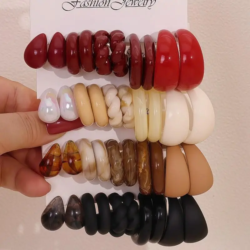5/20 Pairs Colorful Hoop Earrings Set for Women, Dopamine Chunky Geometric Statement Earrings for Daily Party Vacation