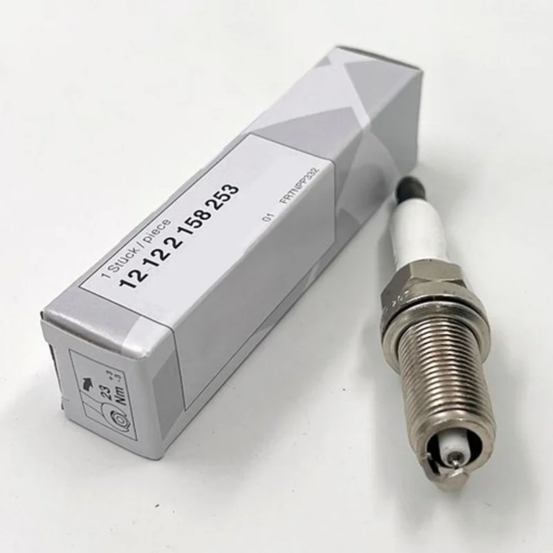 4x Spark Plugs Platinum 12122158253 5987 12120032137 For BMW E60 E70 E83 E85 E88 E90 X3 X4 X5 N51 N52