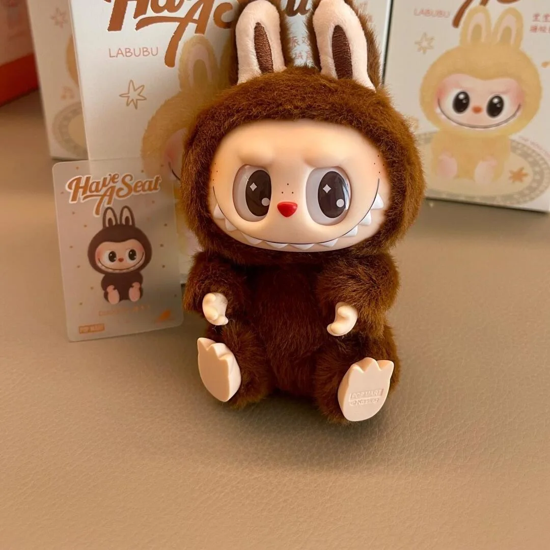 Labubu Vinyl Face Doll Monster Figurine Macaron Heartwarming Character High-quality Replica Birthday Gift Guessing Bag Toy