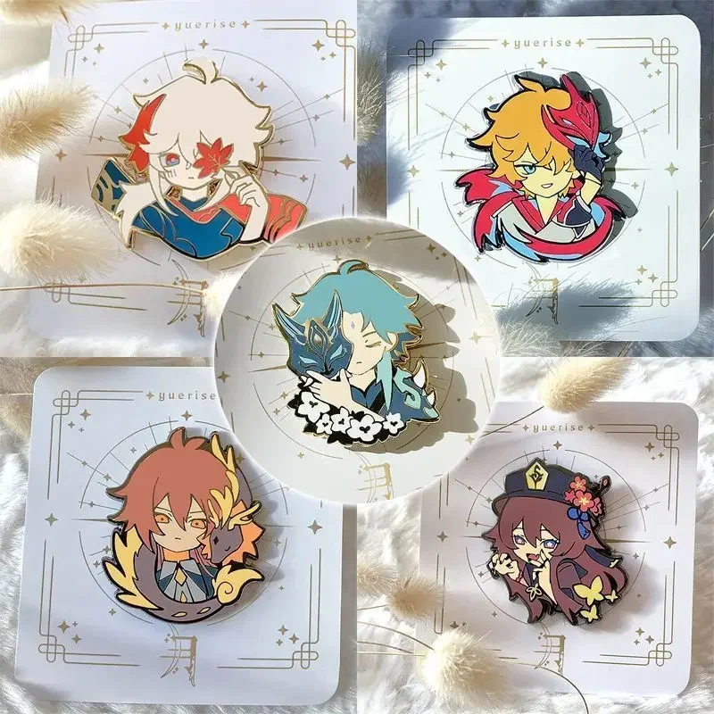 

Anime Genshin Impact Xiao Hu Tao Zhongli Kaedehara Kazuha Tartaglia Cosplay Brooch Mascot Gift Cute Badge Backpack Decoration