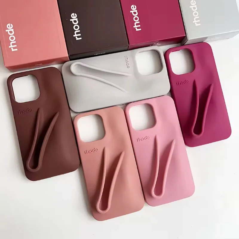 Modny uchwyt na błyszczyk do ust Rhode do iPhone'a 11-17, odporny na upadki, z trójwymiarowym wzorem, gruby silikonowy pokrowiec na telefon.