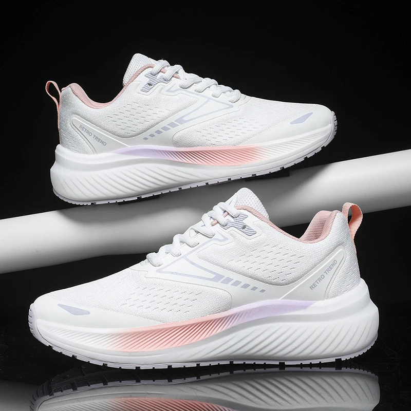 

2023 new teenage couple sports shoes breathable mesh surface student running shoes cushioning technology fashion shoes