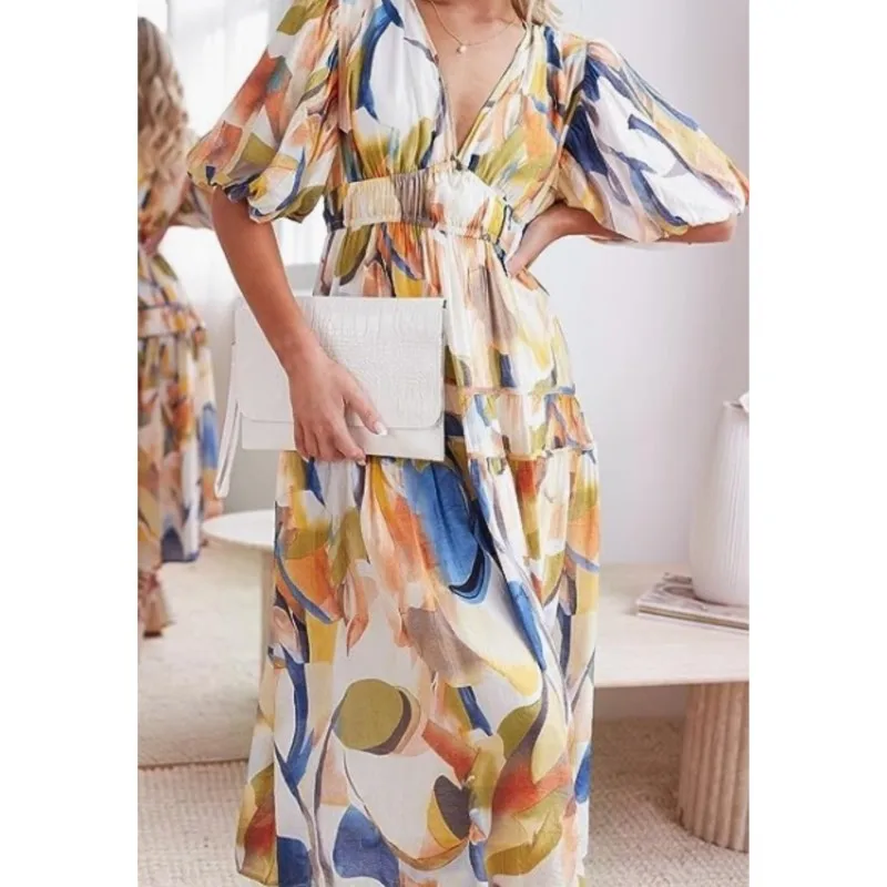 Nuovo abito plissettato a maniche lunghe autunno moda casual abito da vacanza a vita alta abito Boho stampato floreale con scollo a V mezza manica