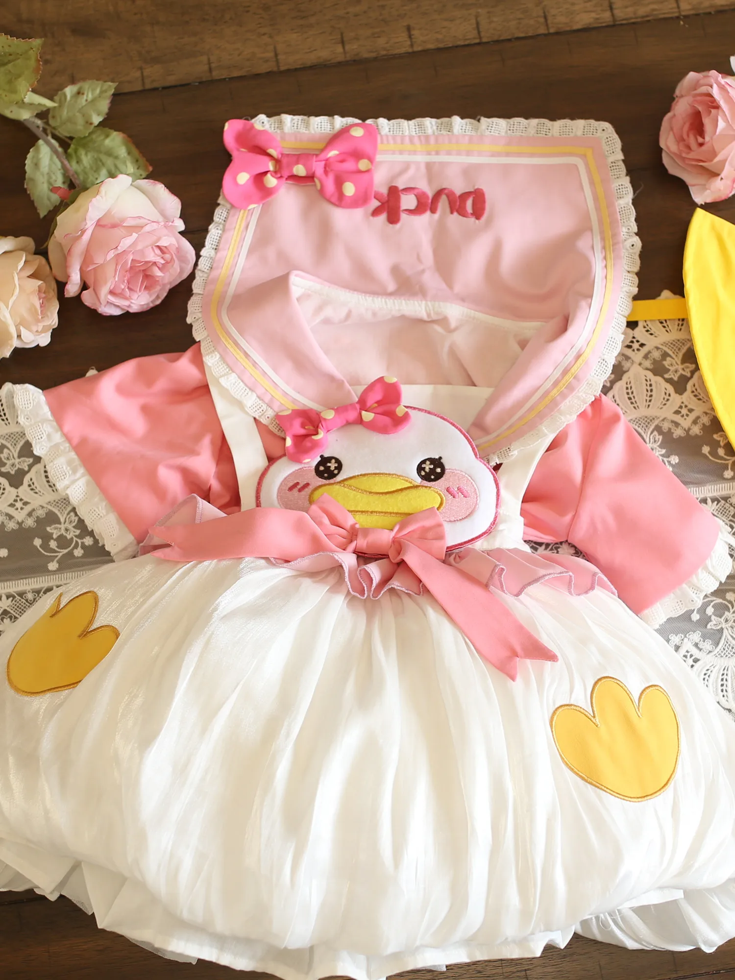 Children's cute duck shoulder strap and pants skirt set for boys and girls, sugar old duck COS children's clothing cartoon