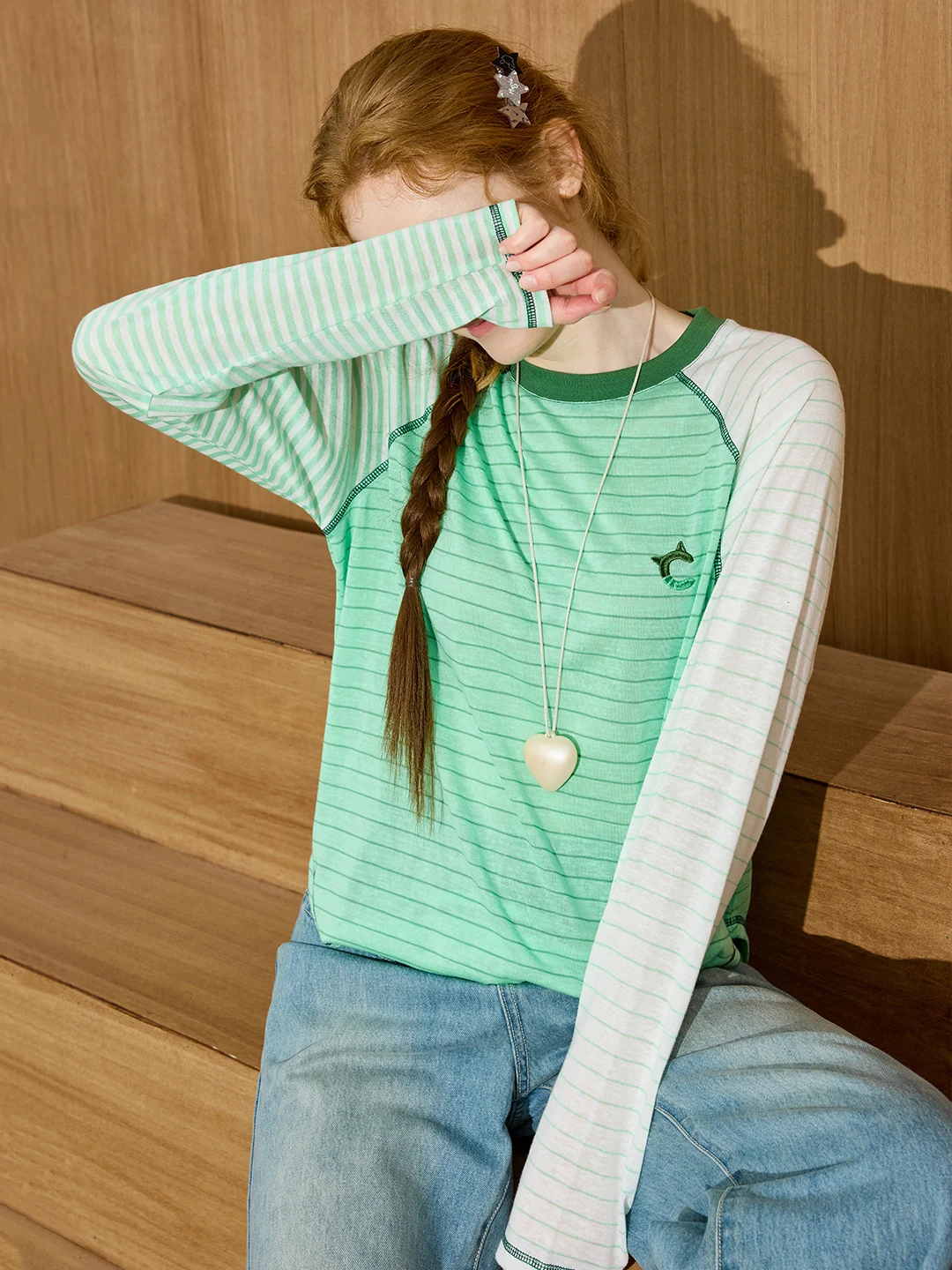 Coolhut Casual Style Loose Fit Long Sleeve T-Shirt with Shoulder Insert Striped Embroidery Autumn Collection Women's Fashion