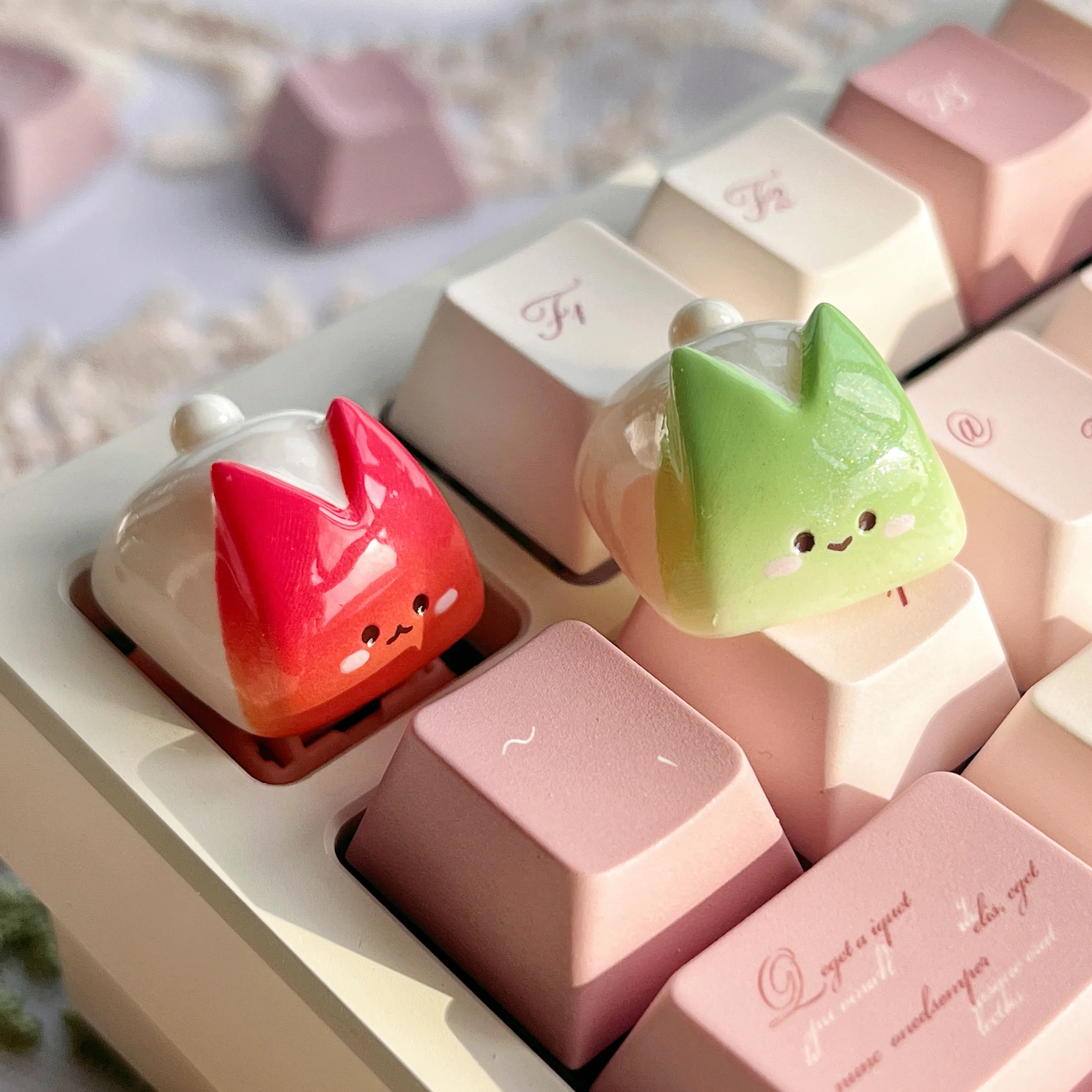 Red Green Appl Keycaps Handmade Resin Keyboard Caps Cute Rabbit Artisan Key Caps for Mechanical Keyboard Accessories Gifts
