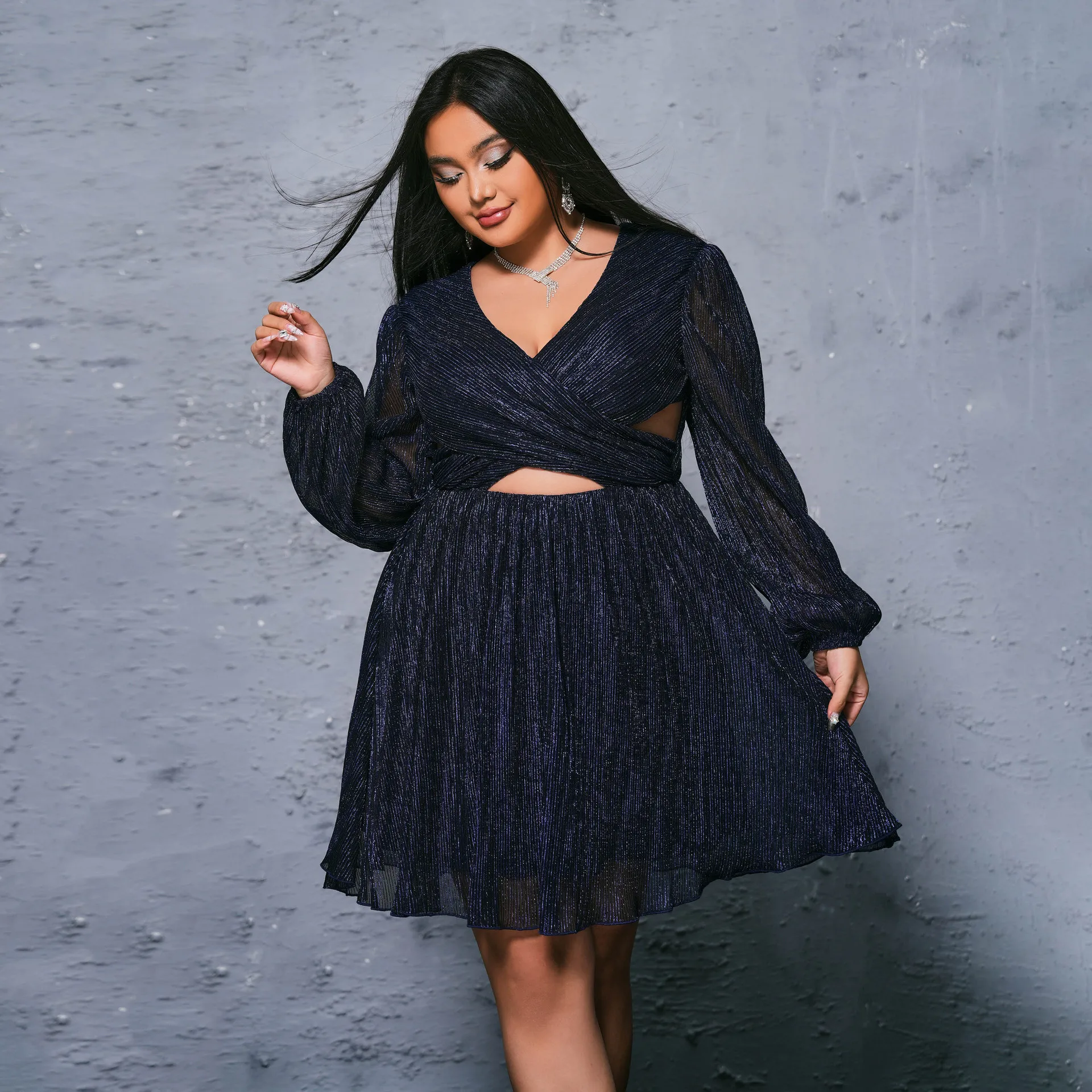 plus Size Women's V-neck Evening Dress European And American Style Chubby Girl Short Long-sleeved Banquet Light Luxury Sexy