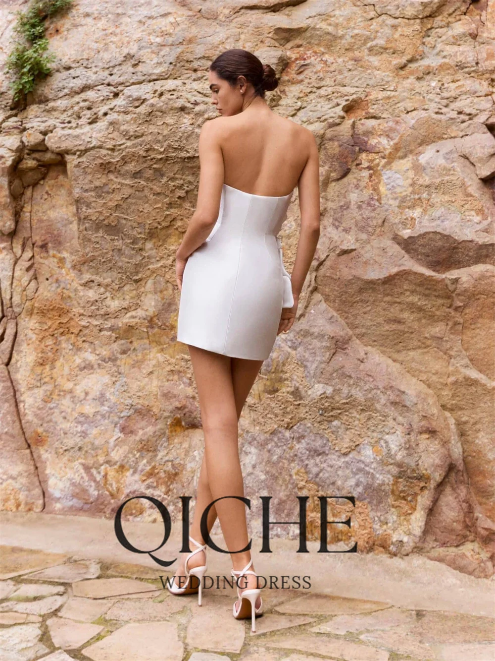 QICHE Modern Flower Short Wedding Dresses Women 2026 Sheath Sleeveless Open Back Bridal Party Gowns Customized Vestidos De Novia