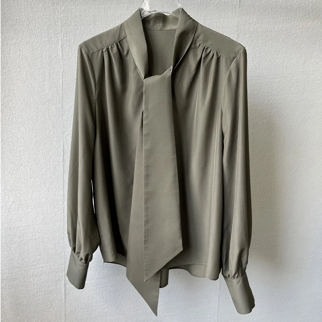 

2023 Autumn Fashion Ribbon Long Sleeve Top Elegant Commuter