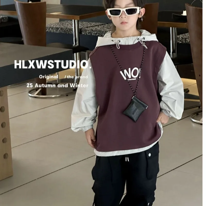 

2025 Autumn New Boys Sweater Trendy Cool Korean Version Splicing Top Foreign Cool Handsome Children's Hooded Casual Jacket