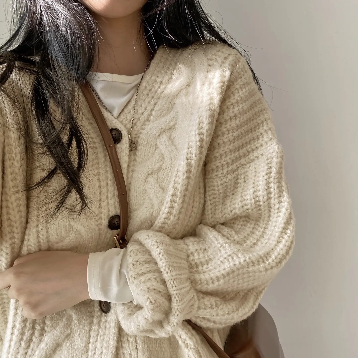 Autumn and Winter Single-breasted V-Neck Knitted Cardigan Women Solid Long Sleeve Twist Casual Tops Lady Sweater Coat