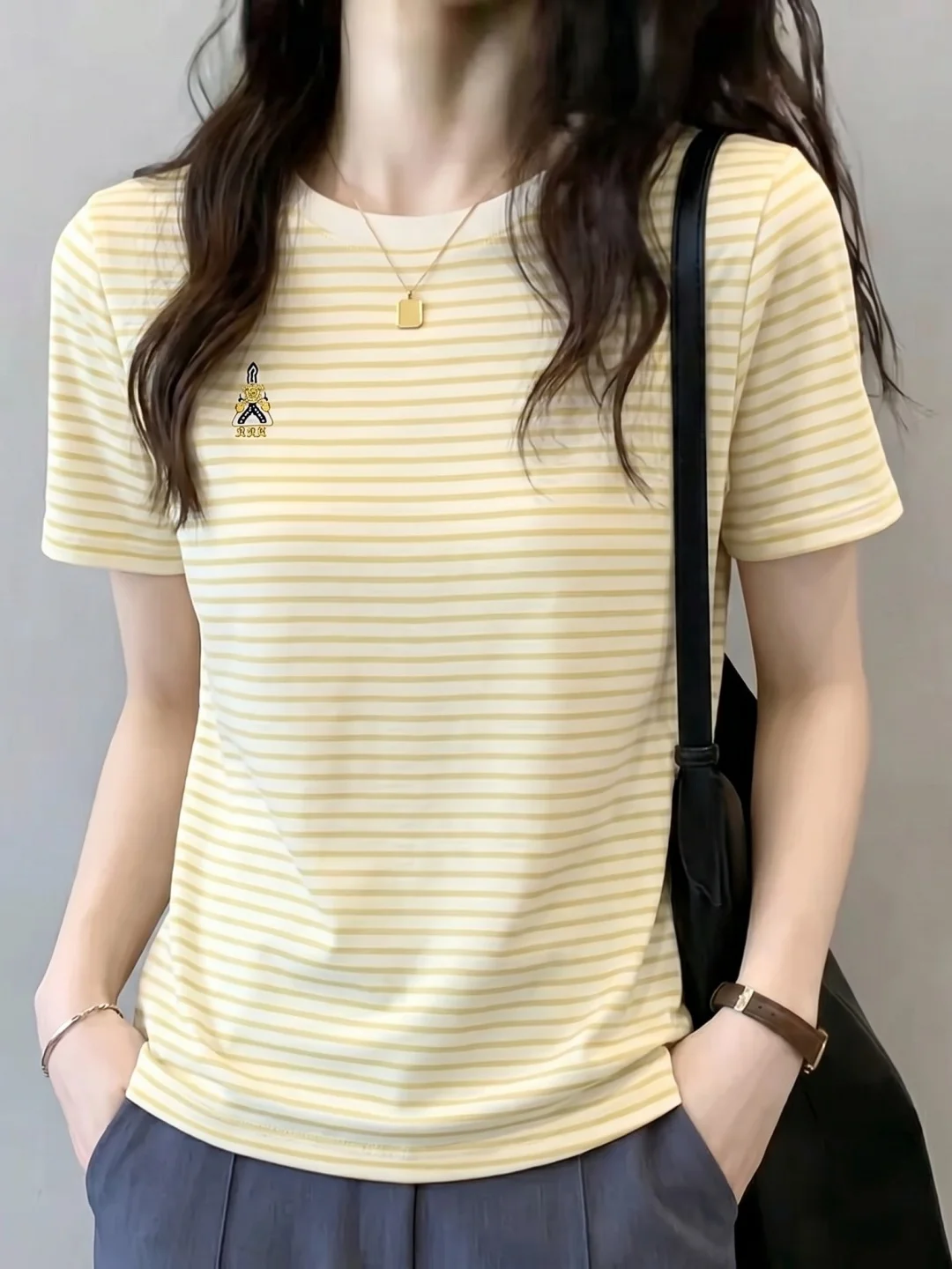 

Chic Simple Striped round Neck Knitted T-Shirt Women's Soft Short Sleeve Top Casual Style Summer Korean Style Slimming