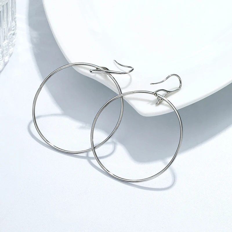 Fashion Woman Cold wind Hoop Earrings Ins Net Red big circle Ear rings Girl OL Minimalist All-Match Trend Workplace Ear Jewelry