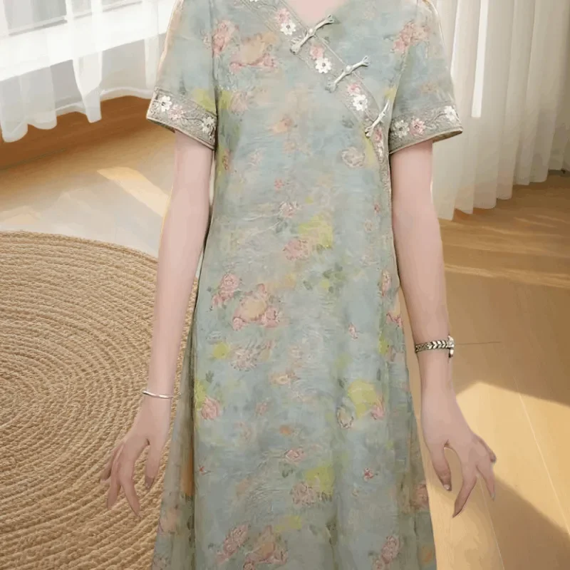 

Women's Cheongsam Style Midi Dress Light Green Floral Print Frog Button Embroidered Cuff Casual Dress