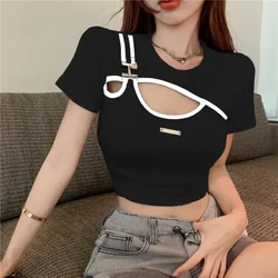Vintage Short Top Casual Slim Sexy Black White Crop Tops Design with Metal Buckle Fake Two-piece Short Sleeved T-shirt for Women