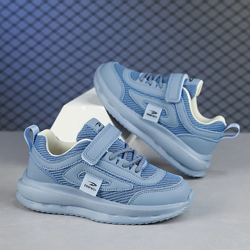 A pair of all-weather children's casual sports shoes, breathable, comfortable and soft, versatile style, DEH-999