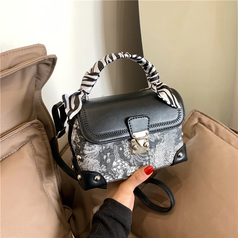 

2026 SS Women's Luxury Tote Bag, Soft Genuine Leather Crossbody Purse, Vintage Quilted Multi-way Shoulder Bag for Casual Dating