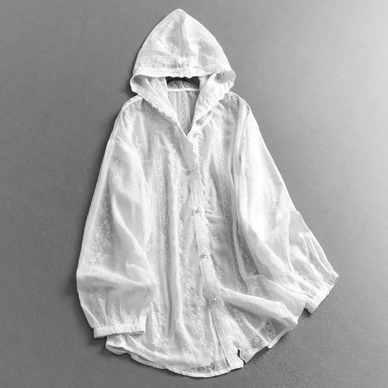 

Новая летняя женская рубашка с вышивкой и длинными рукавами, защита от солнца, охлаждающая, средней длины, с капюшоном, дышащая, тонкая блузка