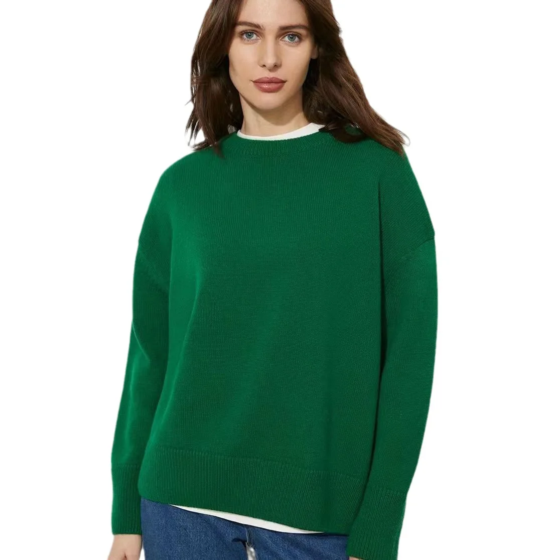 

2025 new autumn and winter round-neck pure-color pullover casual sweater