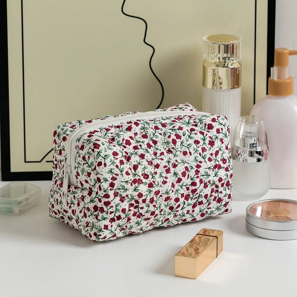 Floral Cosmetic Case Floral Print Cosmetic Bag with Zipper Closure for Travel Toiletry Makeup Storage Capacity for Skincare