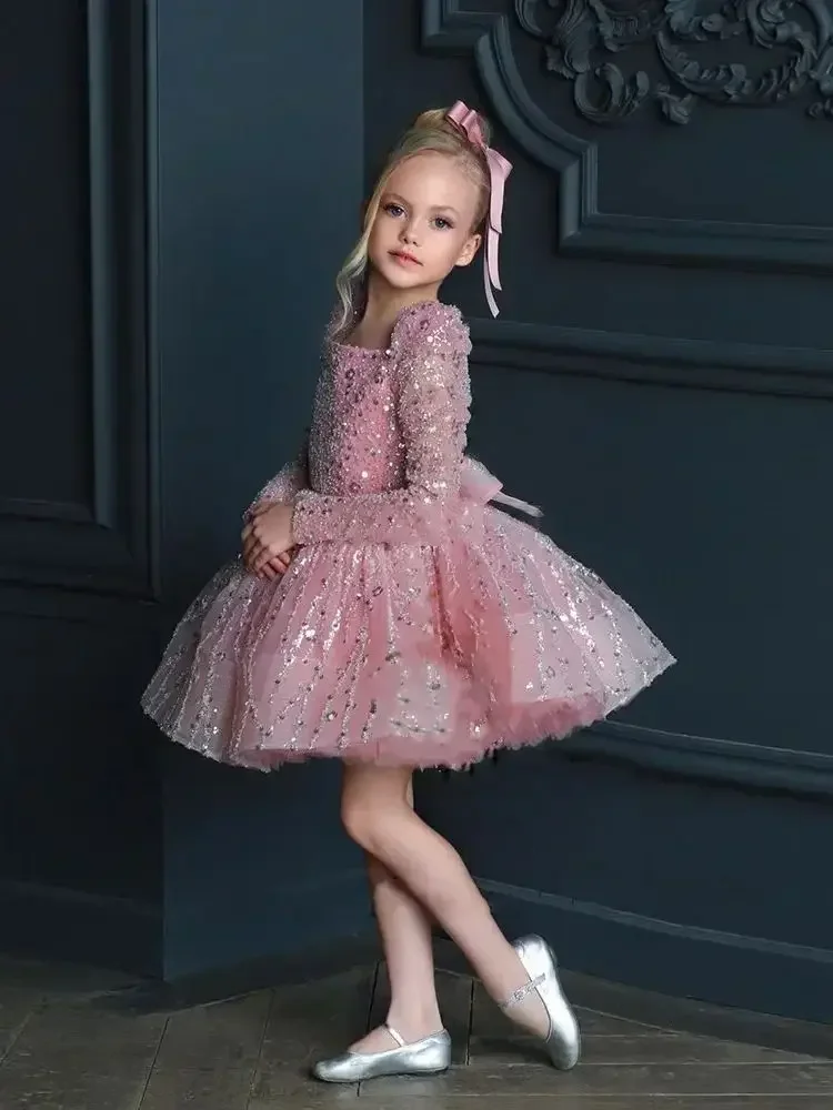 فستان بناتي للحفلات بأكمام طويلة مزين بالترتر من التول مع فيونكة رسمية لحفلات الزفاف وحفلات أعياد الميلاد لفتاة الزهور