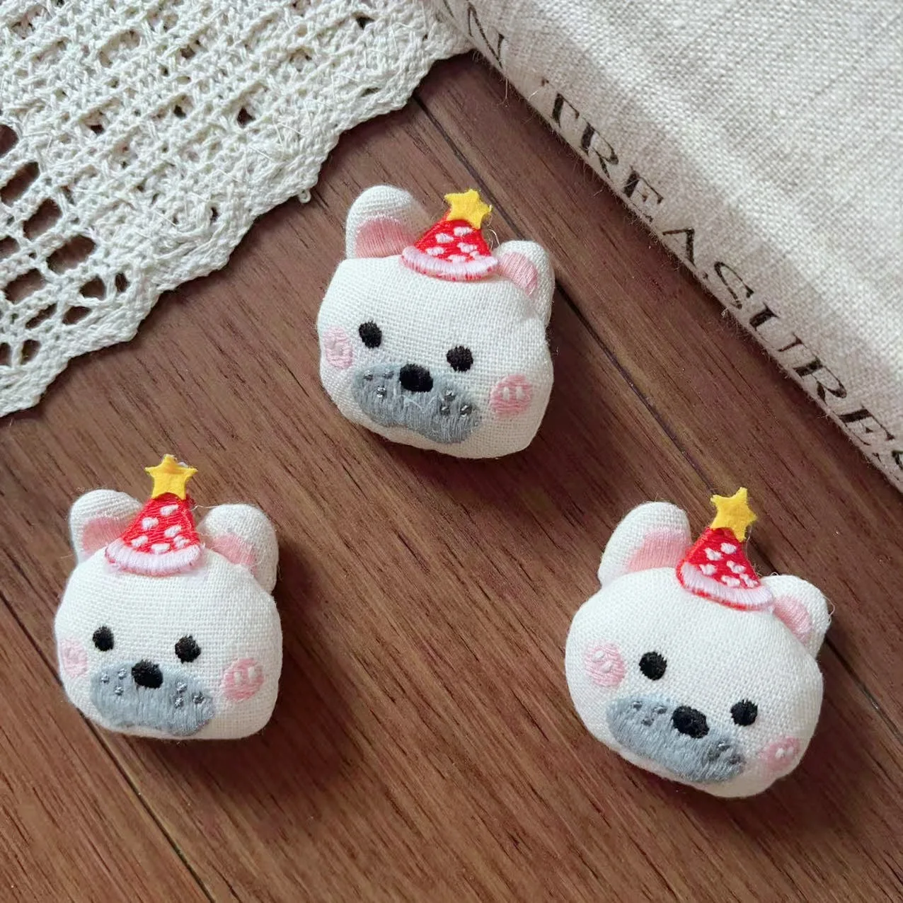 Handmade Fabric Cute Bear Brooch Hair Accessory DIY Craft for Kids Shoes Socks Bag Hat Clothing Decoration High Quality