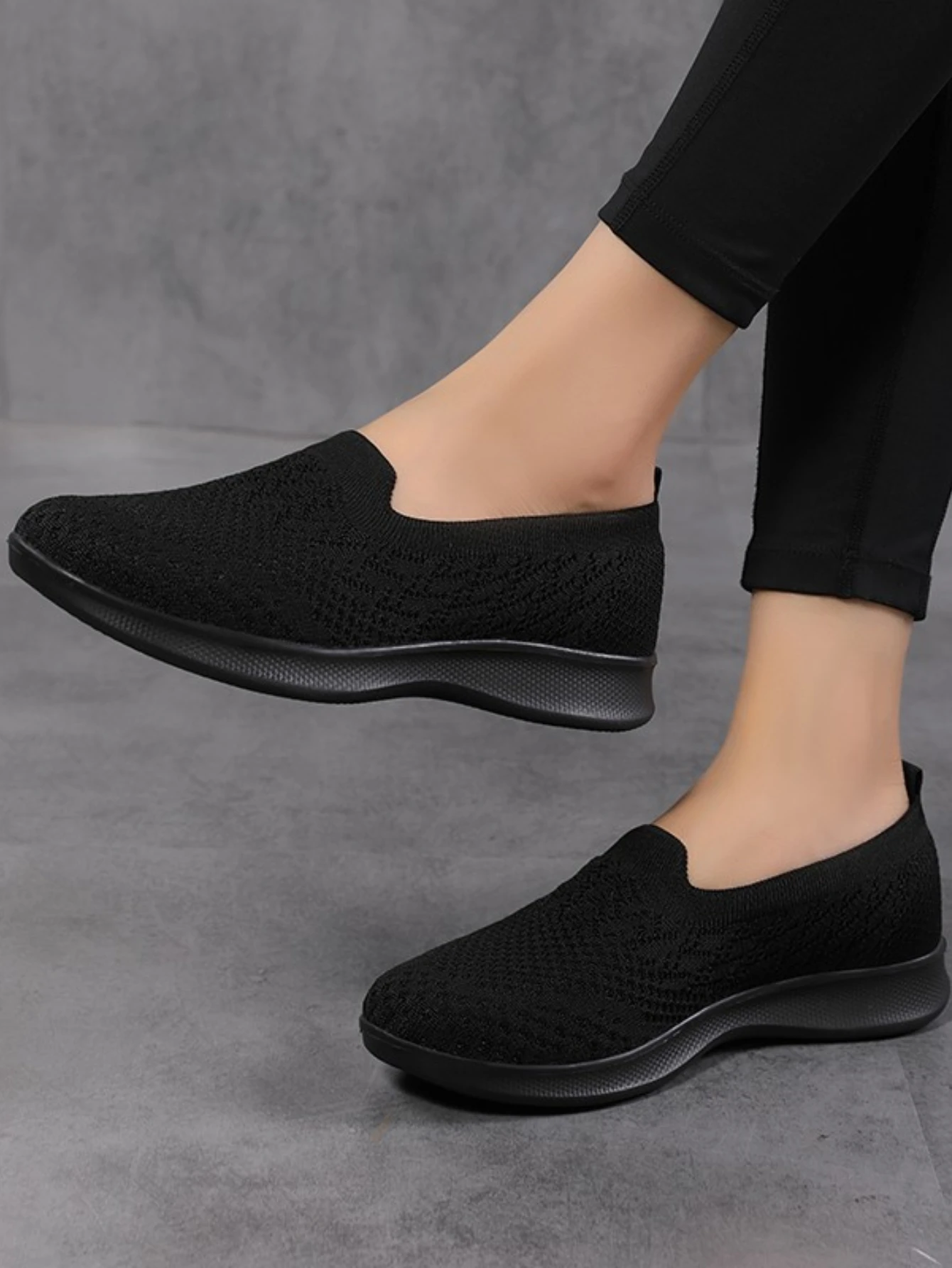 Scarpe basse da donna scarpe in rete nera Slip On donna scarpe comode leggere estive traspiranti Sneakers Casual femminili 112 t