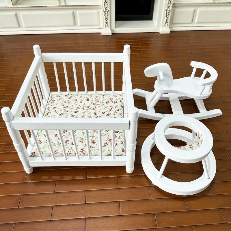 1:12 Poppenhuisminiaturen Kinderbox Kinderen Bed Trojaans Paard Loopstoeltje 3-delige Set Model Poppenhuis Decor Fantasiespel speelgoed DIY