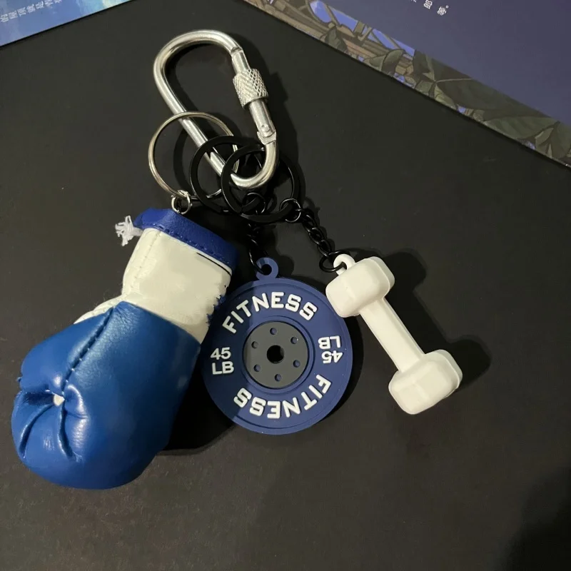 Neuer Modischer Fitness-Hantel-Schlüsselanhänger 3D Mini Simulierte Boxhandschuhe Schlüsselring mit Schloss Luxuriöser Taschenanhänger Dekoration – Detail 2