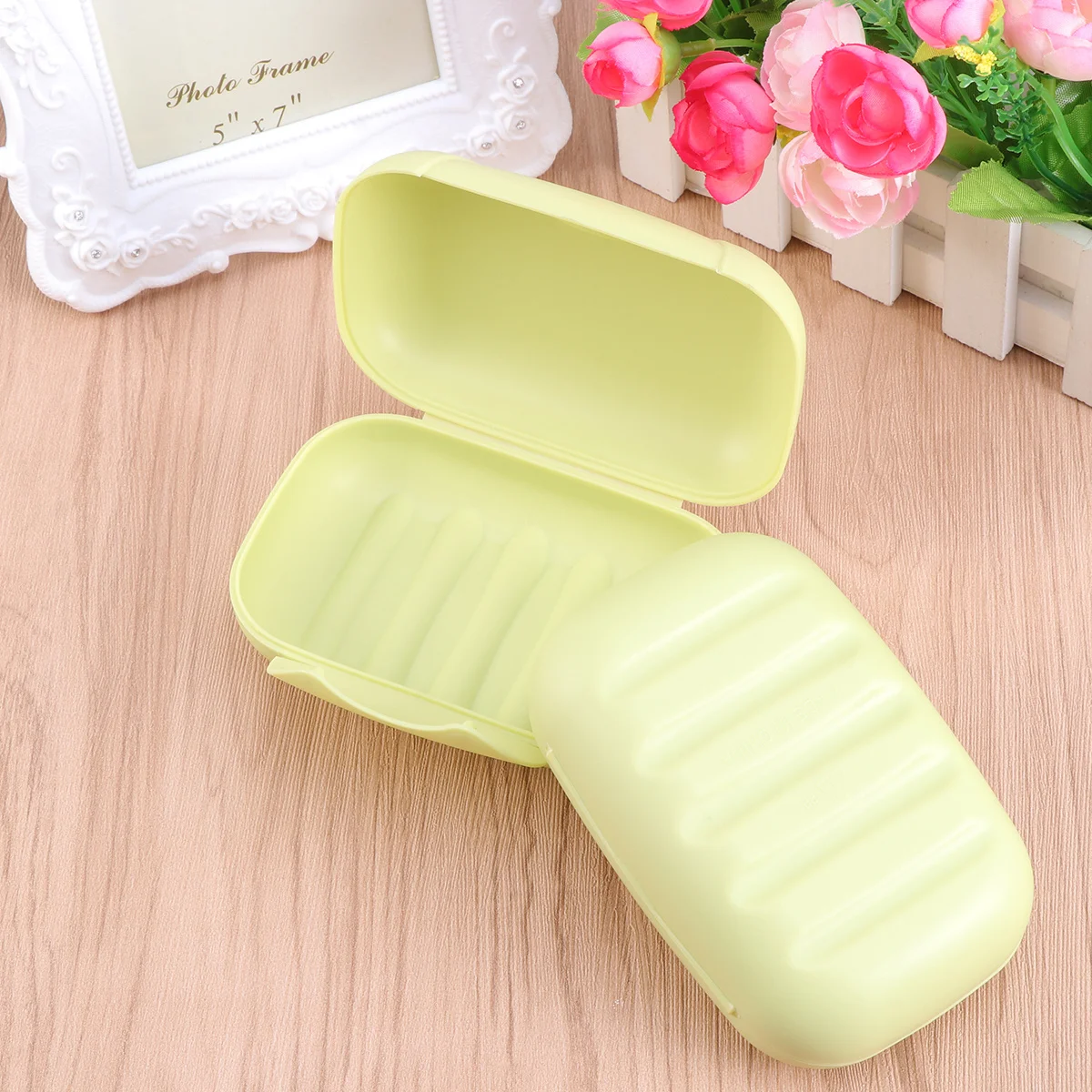 

Portable Box Black Size L Compact Lightweight Waterproof With Lock Travel Soap Container For Camping Hiking Outdoor Soap Dish