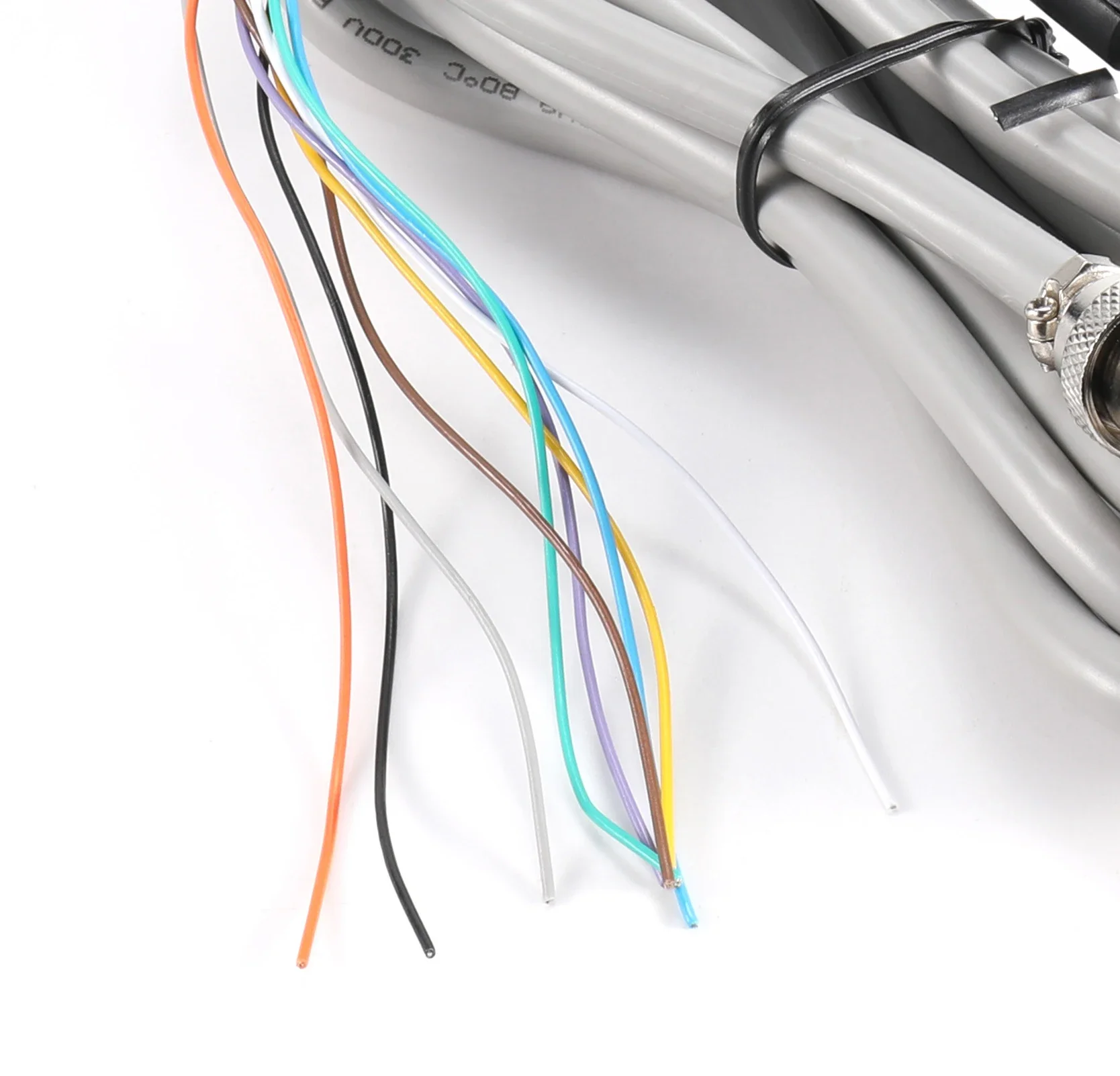 Моторная линия Matsutec Marine для HP-33 или HP-33A, 10-контактный провод длиной 1,8 метра Моторная линия Matsutec Marine для HP-33 или HP-33A, 10-контактный провод длиной 1,8 метра