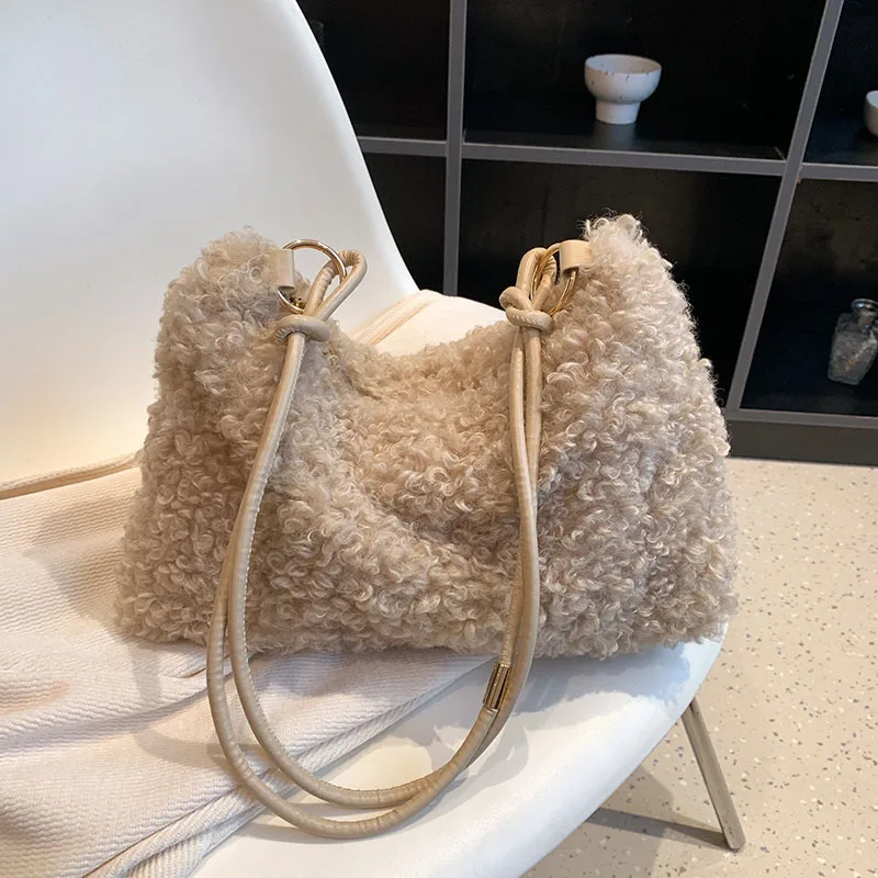 

Women Autumn Winter Simple Cute Plush Bag Fashion Lamb Plush Shoulder Underarm Bag Female Sweet Design Personalized Solid Bag