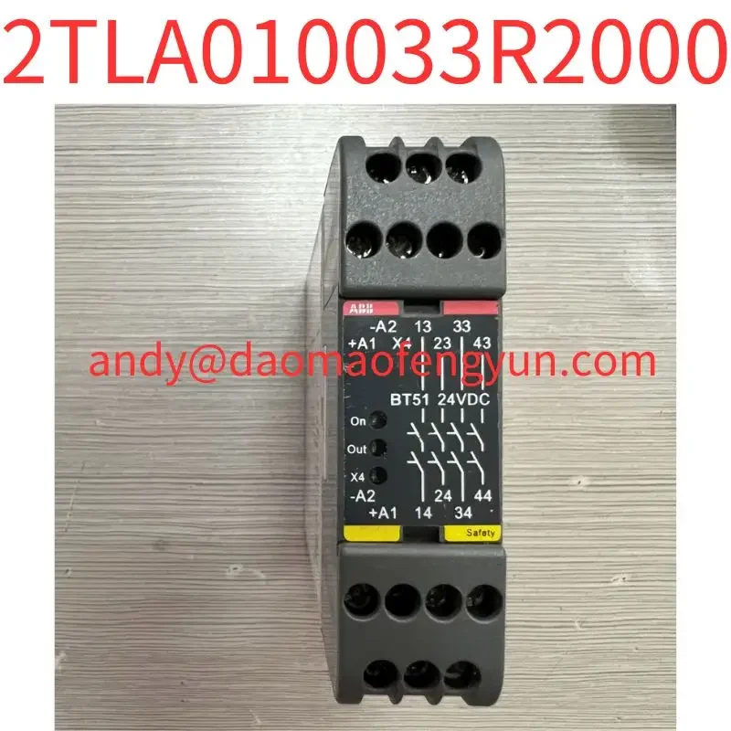 

Second-hand test OK Safety relay 2TLA010033R2000